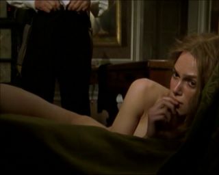 Video Keira Knightley Nude, Sex Scene - Doctor Zhivago (2002)