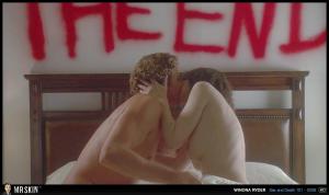 Video Winona Ryder Desnuda - Sexo A La Carta (2007)
