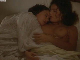 Video Laura Antonelli Nude, Lesbian - La Venexiana (1986)