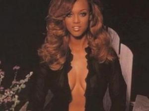 Video Mariah Carey, Alicia Keys, Tyra Banks Disrobed!