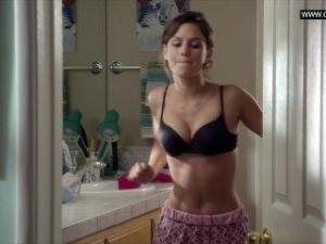 Video Rachel Bilson - Lingerie, Bra & Sexy Scenes - The To Do List (2013)