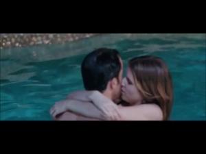 Video Anna Kendrick Sexy Pool Scene