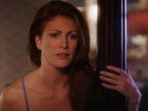 Video Angie Everhart - The Stray