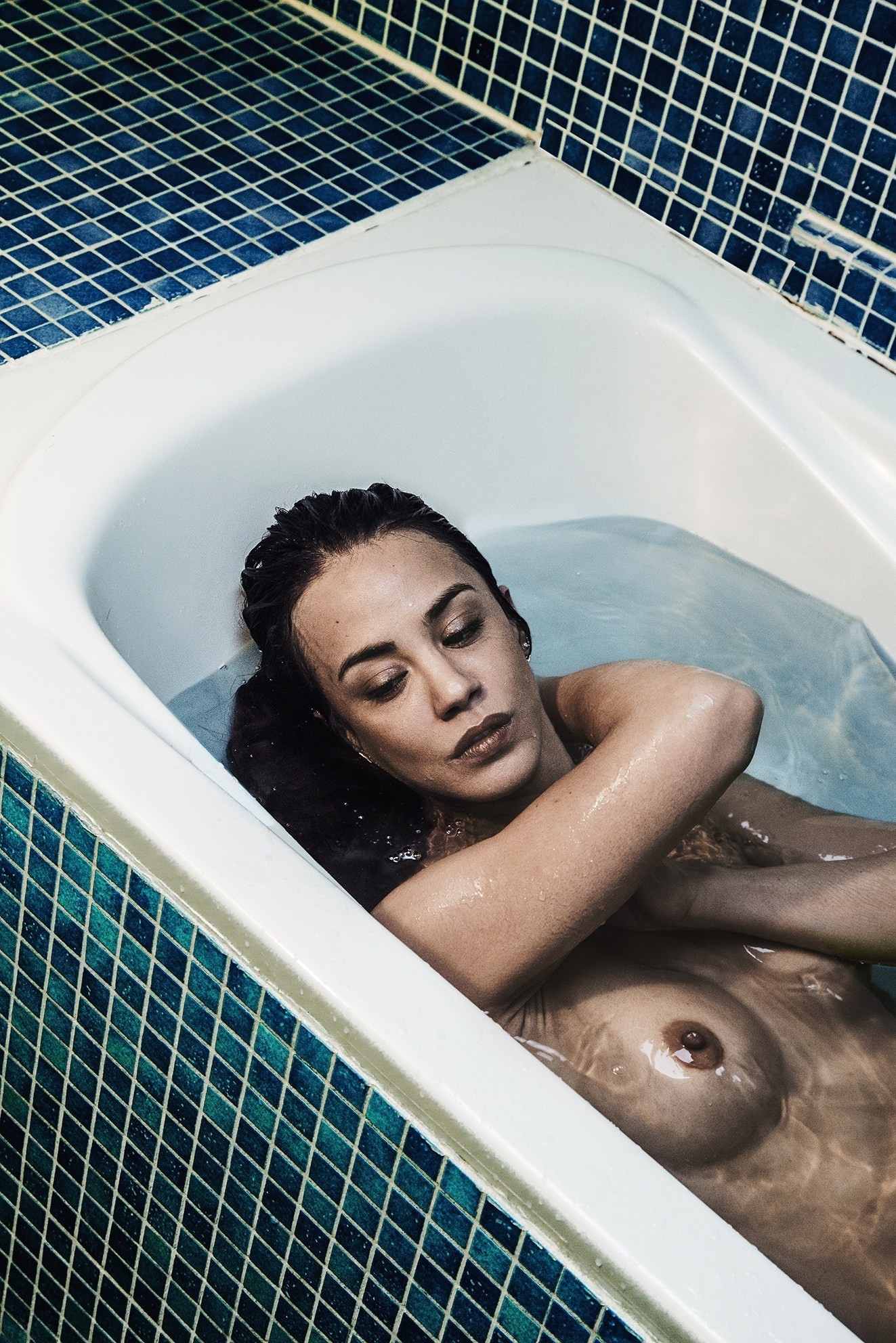 Alice Belaïdi nude, naked - Pics and Videos - ImperiodeFamosas