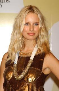 Karolina Kurkova [1955x3000] [619.83 kb]