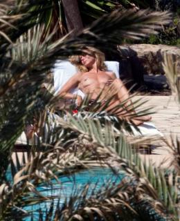 Heidi Klum en Topless [570x700] [70.84 kb]