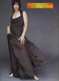 Sandra Bullock [800x1105] [73.3 kb]