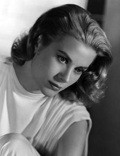 Grace Kelly [465x600] [31.33 kb]